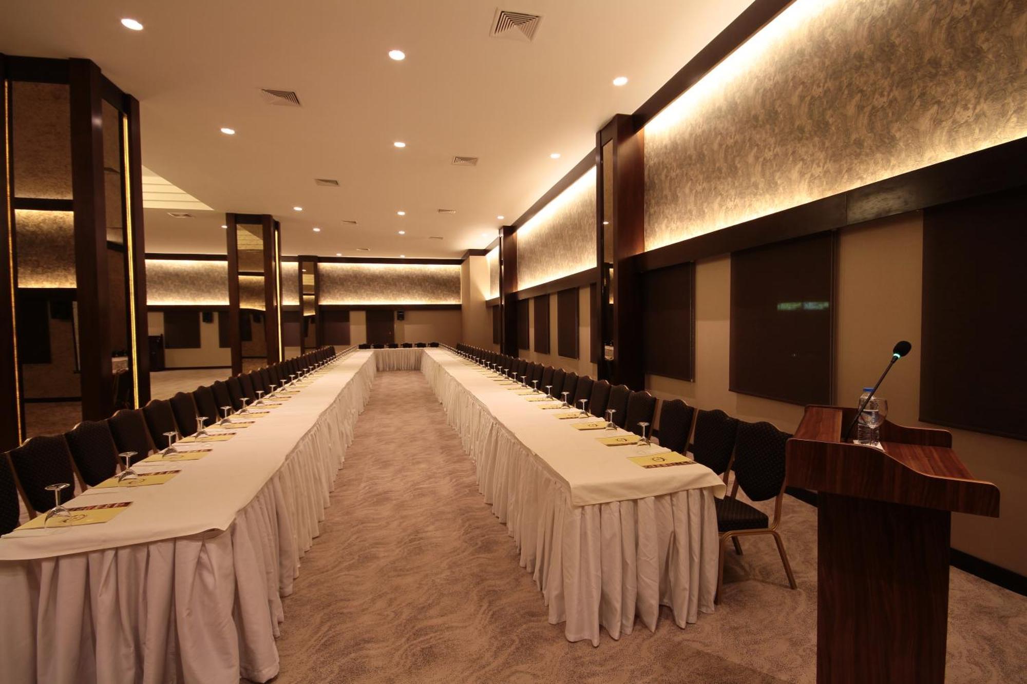 Grand Hotel גזיאנטפ מראה חיצוני תמונה
