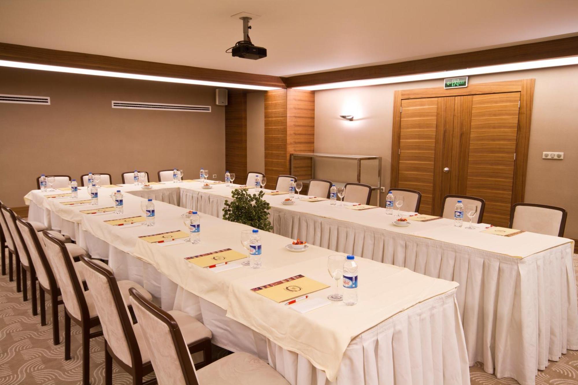 Grand Hotel גזיאנטפ מראה חיצוני תמונה