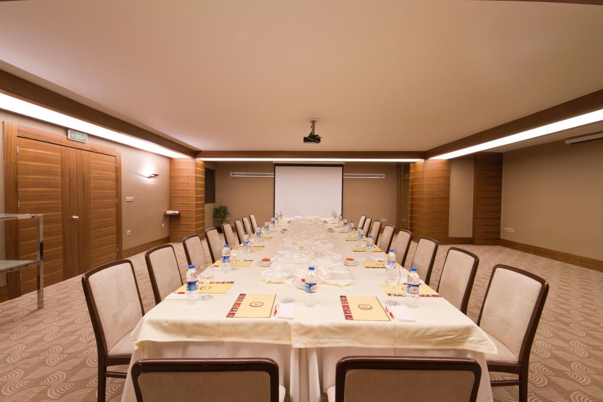 Grand Hotel גזיאנטפ מראה חיצוני תמונה